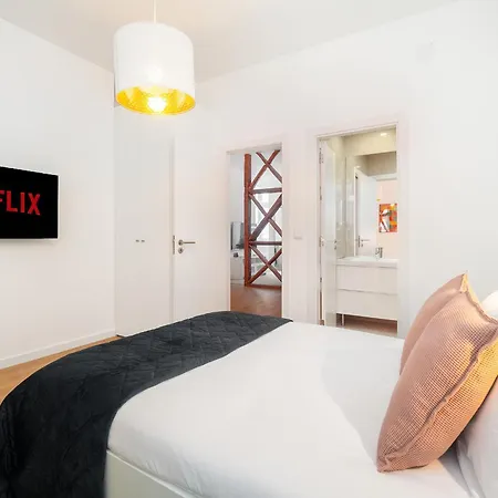Whome Escape Exclusive Downtown Building For Rent * Lisbon