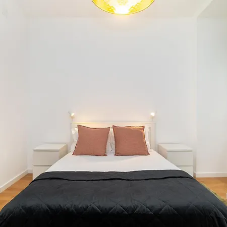 Whome Escape Exclusive Downtown Building For Rent * Lisbon