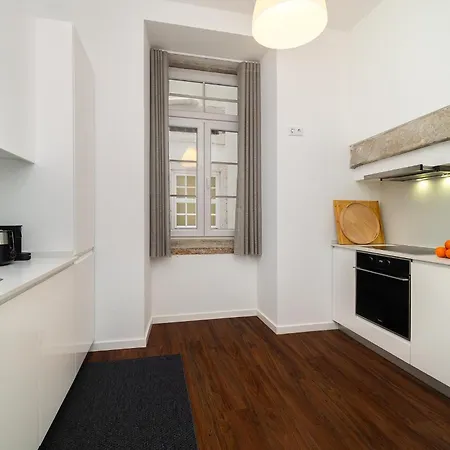 Whome Escape Exclusive Downtown Building For Rent * Lisbon