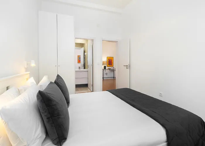Whome Escape Exclusive Downtown Building For Rent Apartman